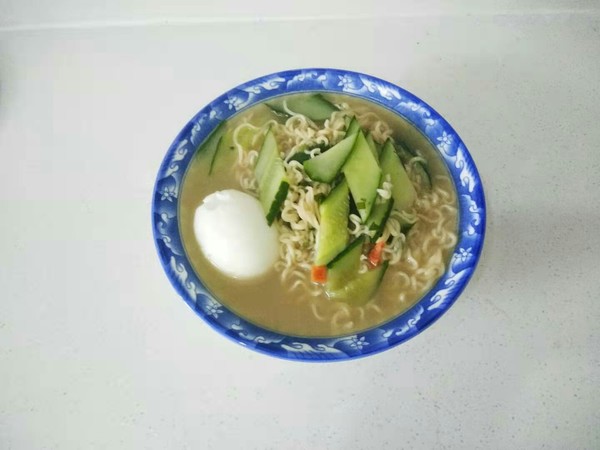 Simple Instant Noodles recipe