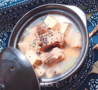 Stewed Pork Ribs Soup recipe