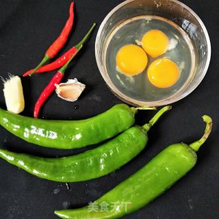 Scrambled Eggs with Green Peppers recipe