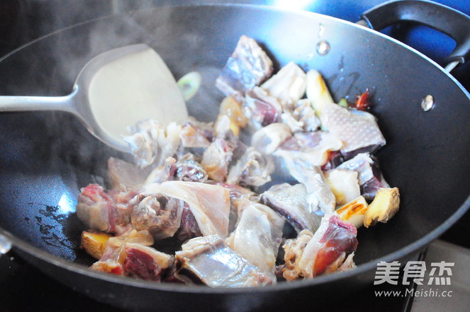 Lipu Taro Roasted Duck for Improving The Body's Immunity recipe