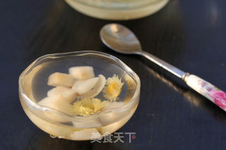 Pear Lily Chrysanthemum Drink recipe