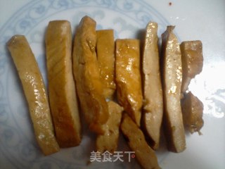 Tofu with Seaweed Oil and Roasted Dried Peas recipe