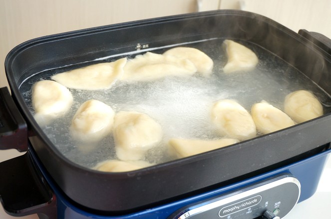 Pork and Cabbage Dumplings in Hot and Sour Soup recipe