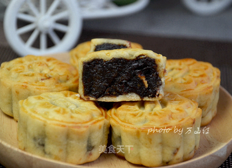 Rose Date Mud Mooncake recipe