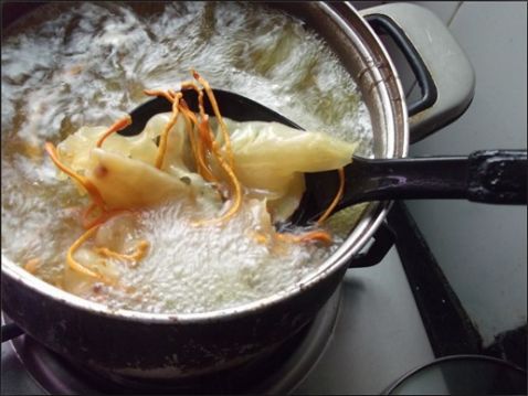 Flower Maw Cordyceps Flower Shark Fin Soup recipe
