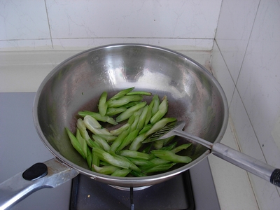 Boiled Celery Duck Blood recipe