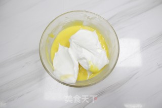 Stir-fried Cheesecake with Milk Sauce recipe
