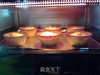 Scallion Instant Noodle Pumpkin Cake recipe