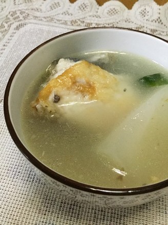 White Radish Fish Bone Soup recipe