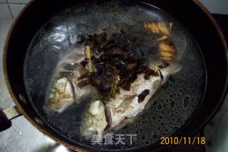 【autumn and Winter Green Shield】--- "garlic Carrot Soup with Carp" recipe