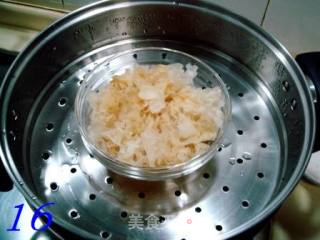 [fujian Cuisine]-banquet Dishes "fried White Fungus with Minced Chicken" recipe