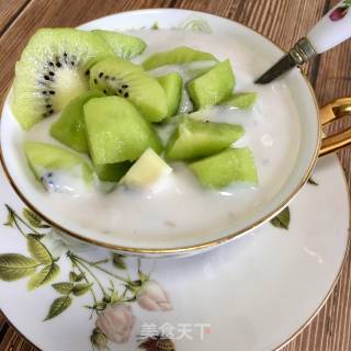 Kiwi Yogurt Cup recipe