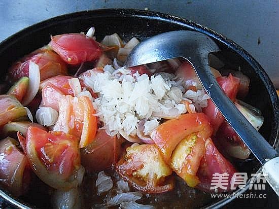 Sauteed Tomatoes with Onion and Grapefruit recipe