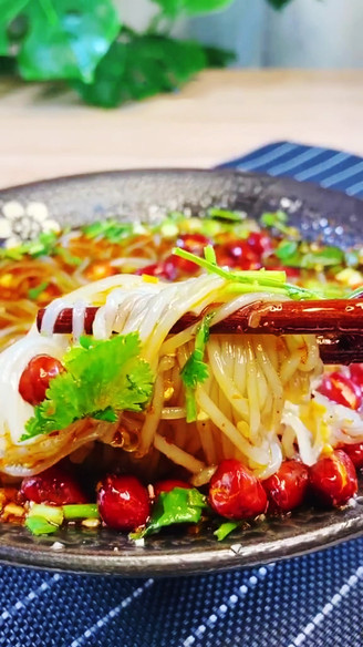 Hot and Sour Noodles recipe