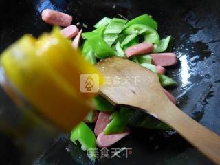 Stir-fried Peppers with Fresh Sausage recipe