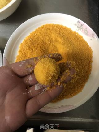 Salted Egg Yolk Salad Potato Balls recipe