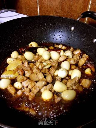 Qiuyan's Braised Pork recipe