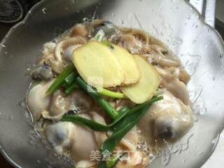 Clam Meat Golden Cauliflower recipe