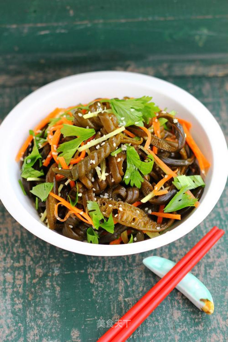 [refreshing Cold Dishes] Sea Mushrooms Mixed with Three Shreds recipe