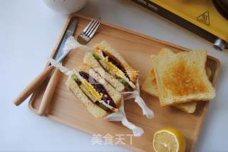 Delicious Breakfast Sandwich#小熊托士炉# recipe