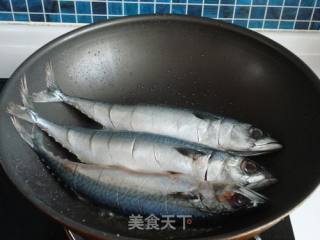 Braised Mackerel in Soy Sauce recipe