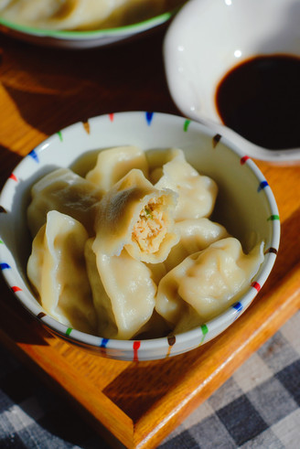 Radish Pork Dumplings recipe