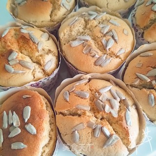 Sunflower Seed Chiffon Cake recipe