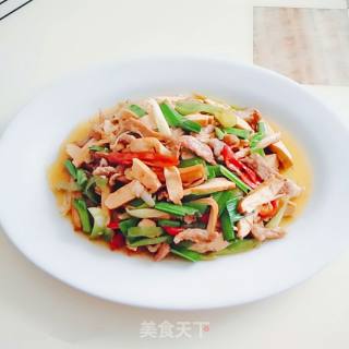 Fried Pork with Dried Tofu recipe