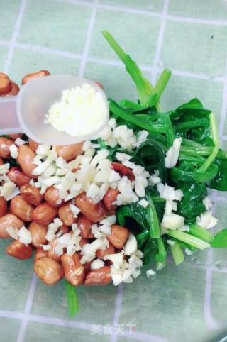 Nuts Spinach recipe