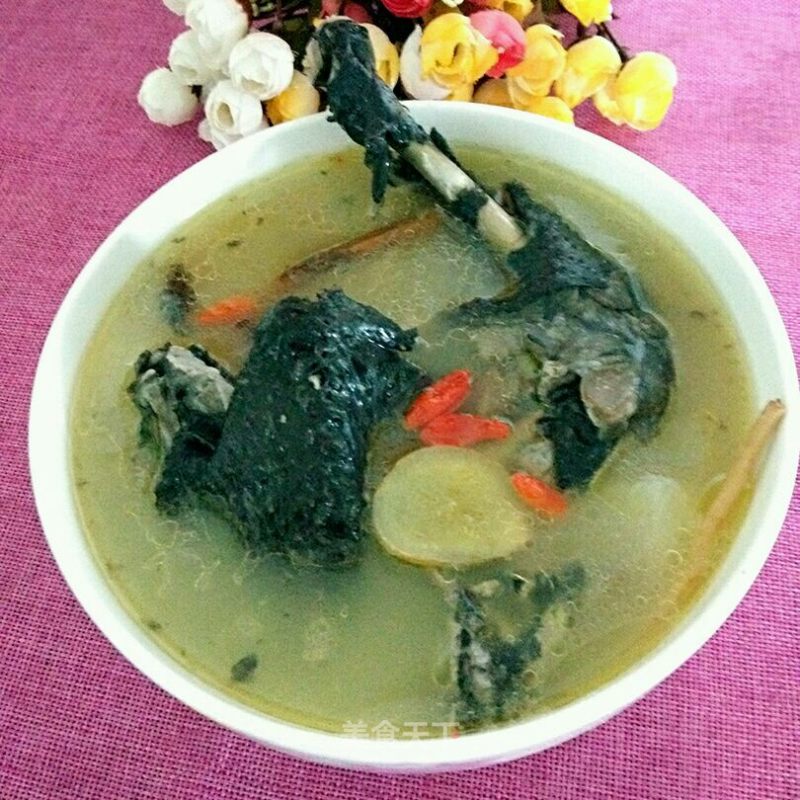Yam Medicine Black Chicken Soup recipe