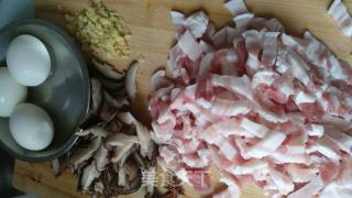 Mushroom Braised Pork Rice recipe