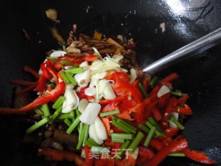 Stir-fried Shredded Pork recipe