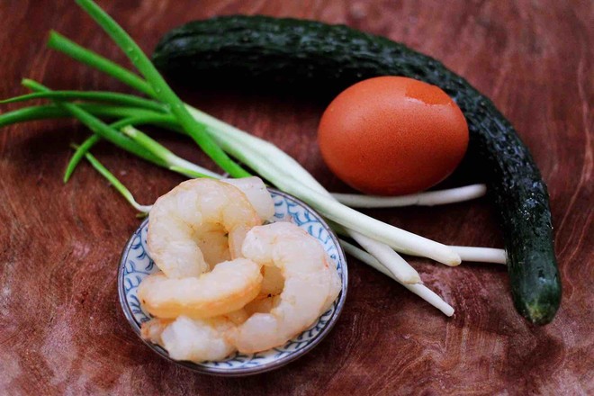 Cucumber Shrimp Mixed Grain Egg Fried Rice recipe