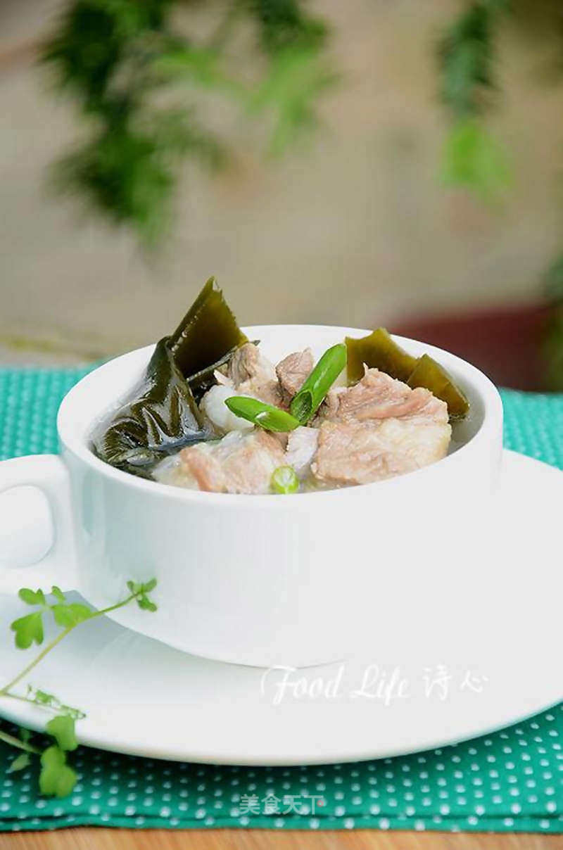 [seaweed Pork Rib Soup] --- A Delicious Soup Once Every Three Days recipe