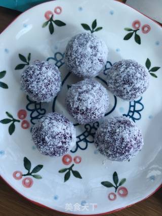 Coconut Purple Sweet Potato Balls recipe