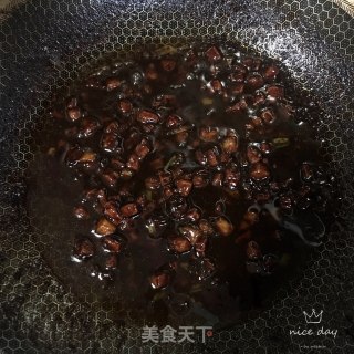 Old Beijing Minced Pork Fried Noodle recipe