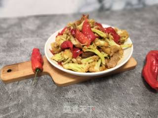 Stir-fried Cauliflower with Red Pepper Pork recipe