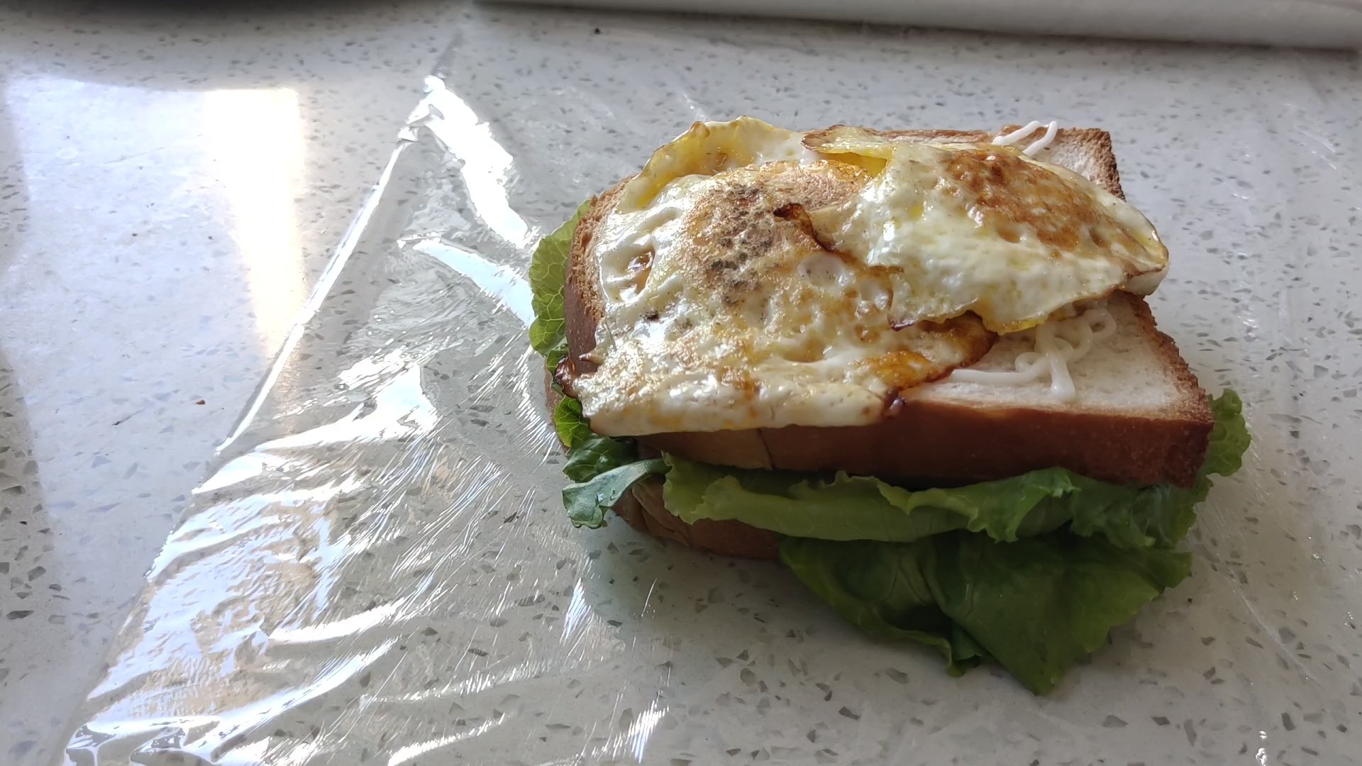Get A Nutritious Luncheon Meat Sandwich in 5 Minutes recipe