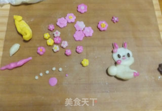 Everyone Loves Super Cute and Beautiful ---- Rabbit Rice Cake Cake recipe