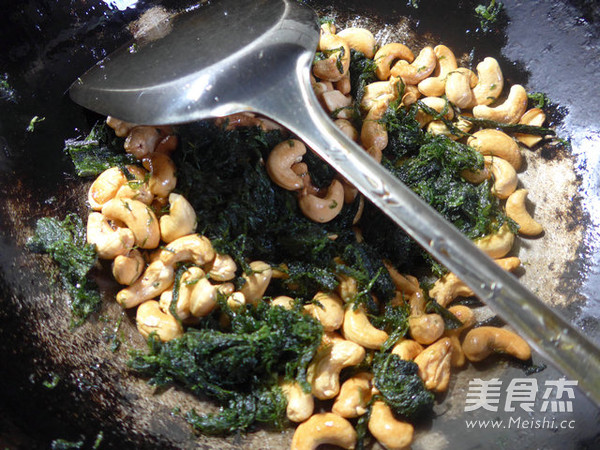 Moss Cashew Nuts recipe