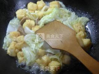 Beef Tendon Balls with Oily Tofu and Boiled Cabbage recipe