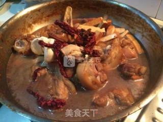 Unsalted Dried Bean Curd Stewed Pork Feet recipe