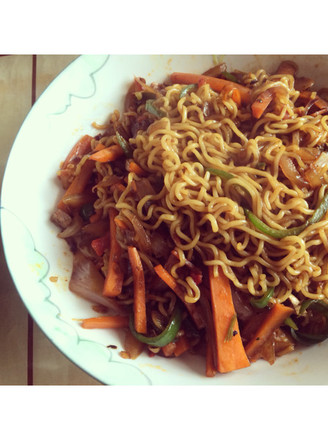 Assorted Spicy Fried Instant Noodles recipe