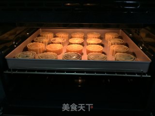 Katie Cantonese Mooncakes recipe