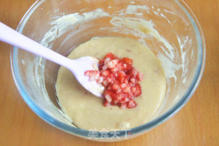 Strawberry Flower Cake recipe