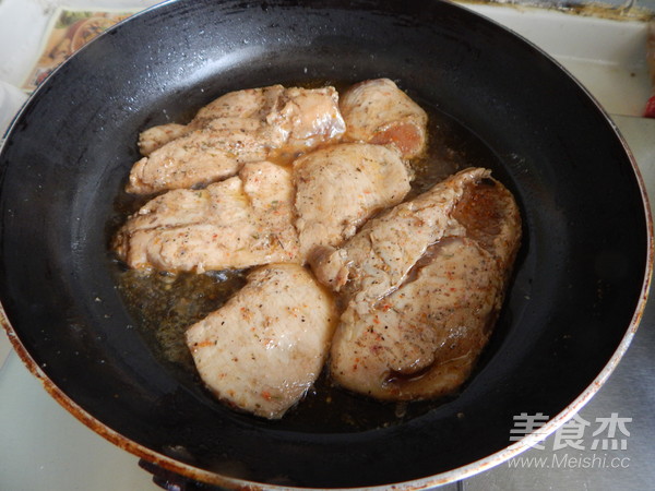 Fried Chicken Chop with Steak Sauce recipe