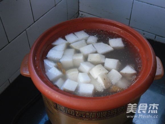 Beef Hoof and Carrot Claypot recipe