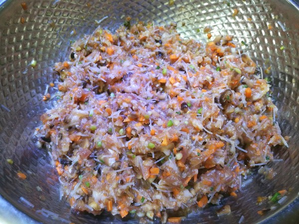 Carrot Vermicelli Pork Bun recipe