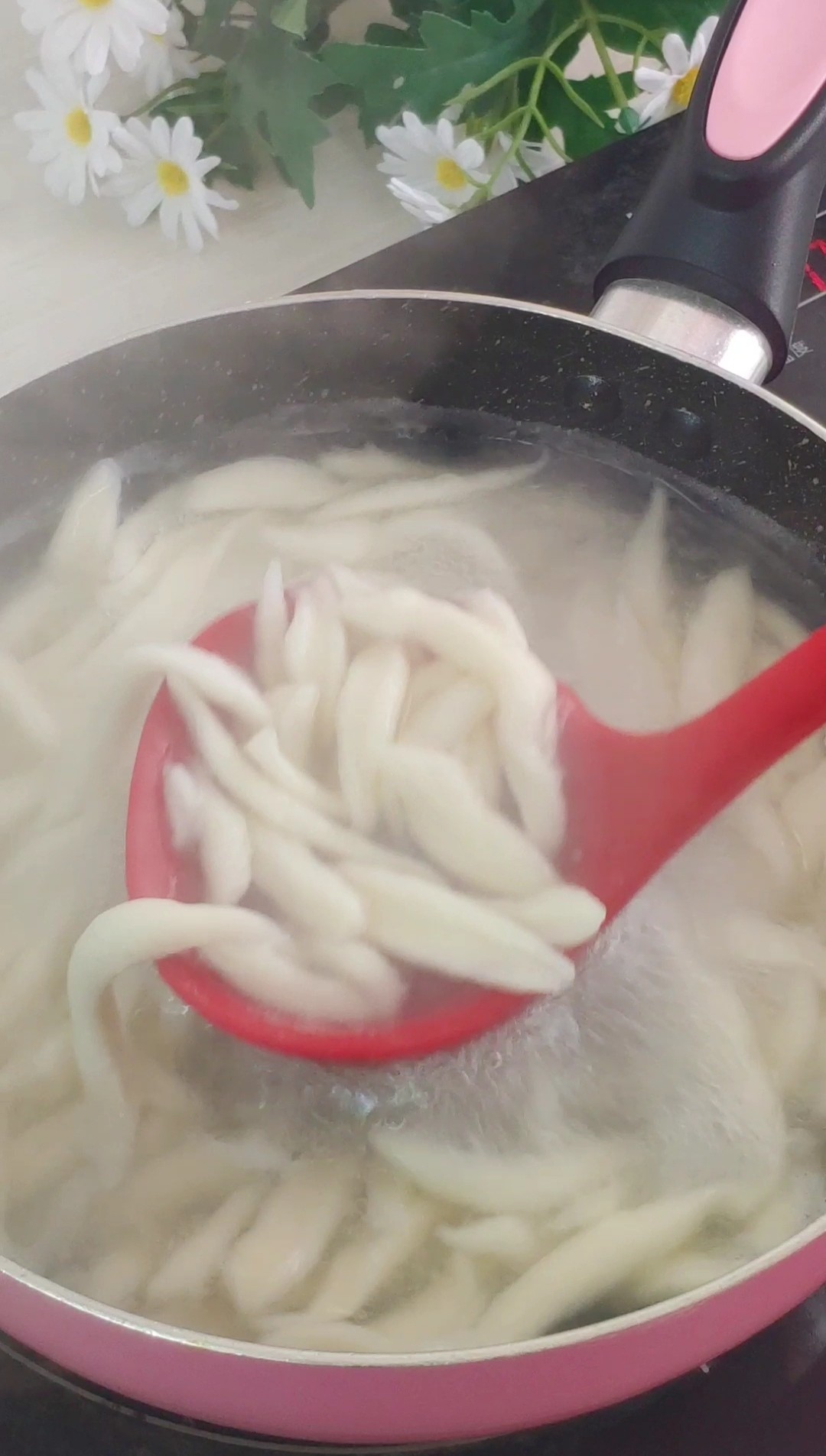 Sour Soup Scissors Noodles recipe