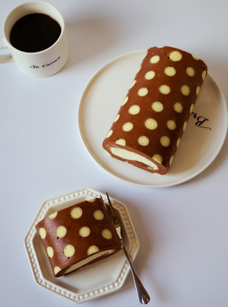 Two-color Polka Dot Cake Roll